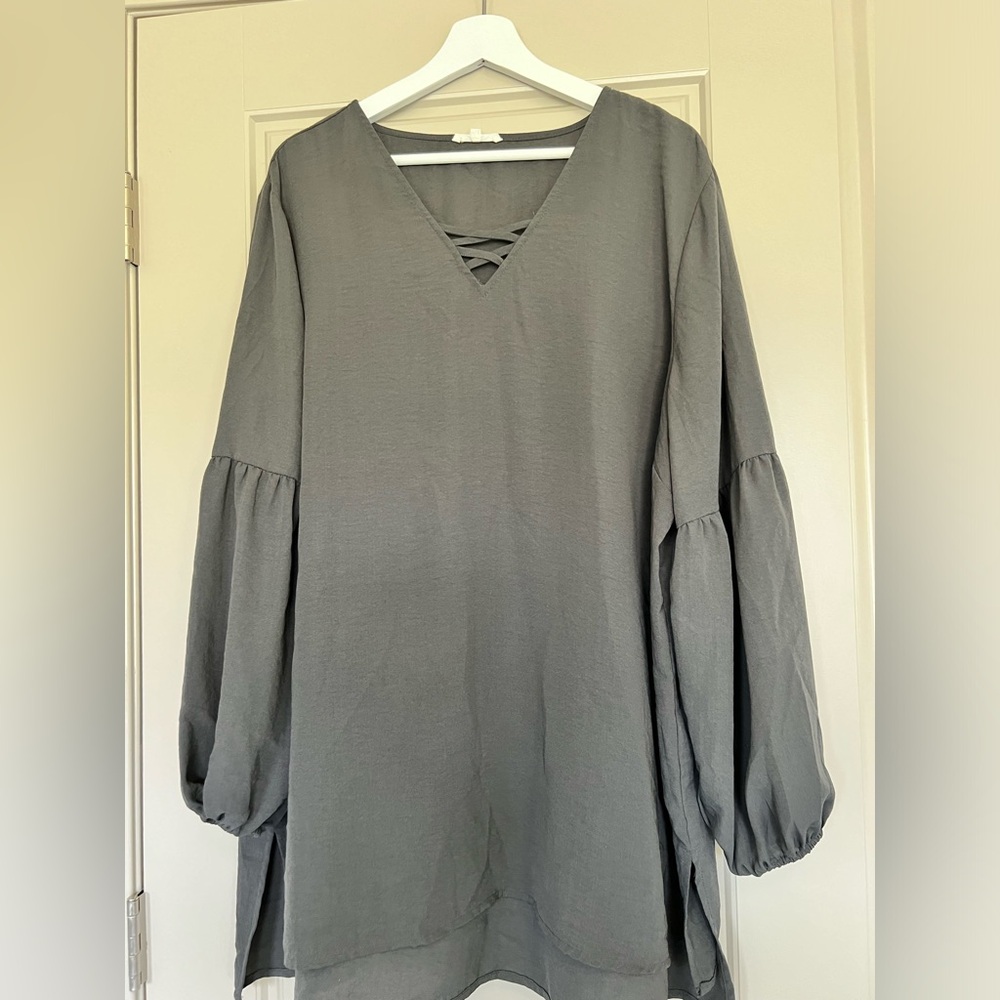 Maurice’s drop sleeve tunic top